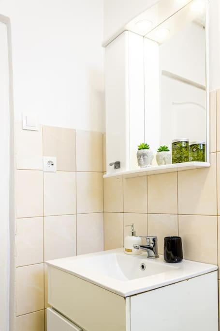 בוקרשט Cosy Nest M&N Condos מראה חיצוני תמונה